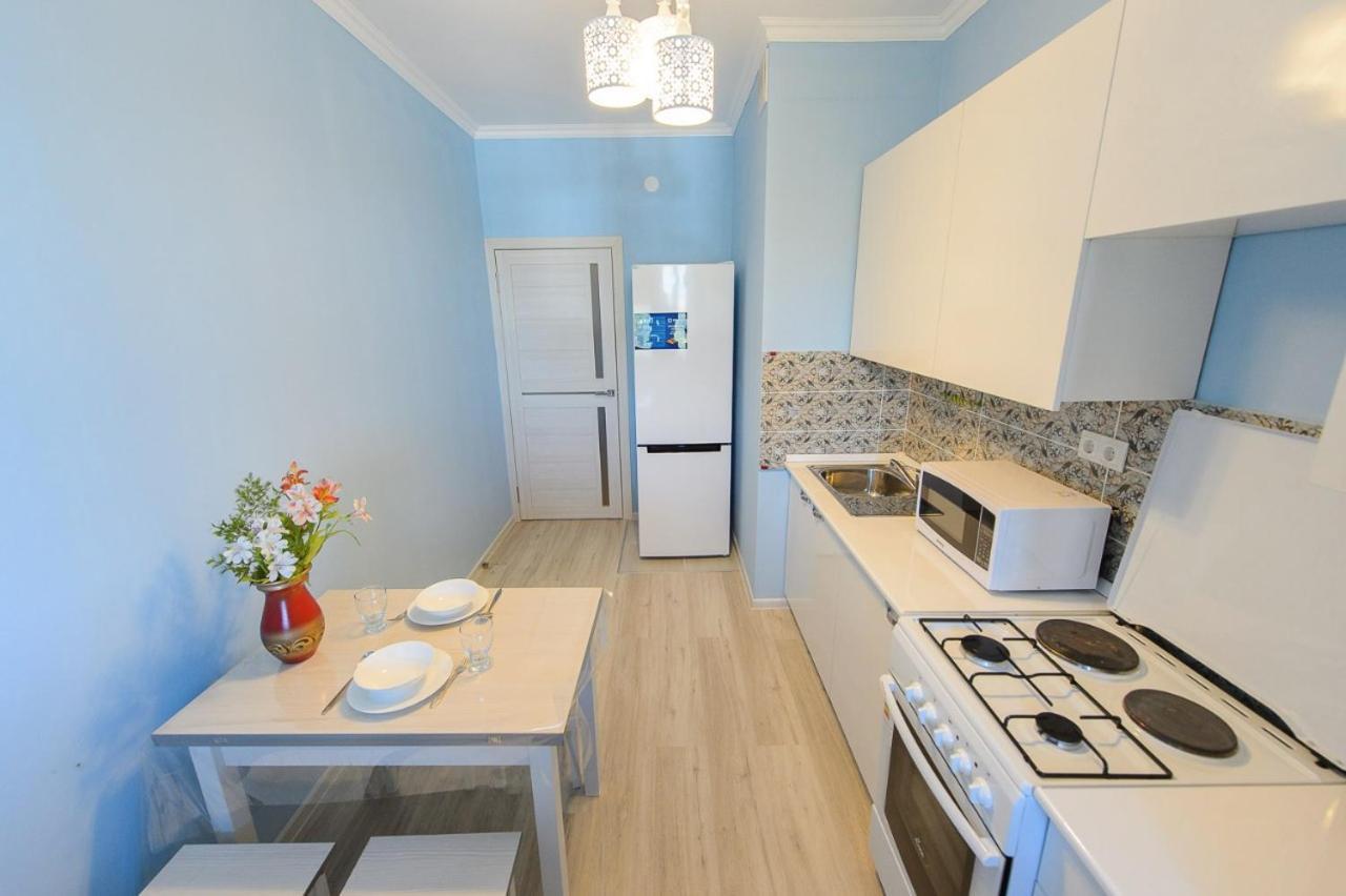 Appartments " Zhetysu-4" อัลมาตี ภายนอก รูปภาพ