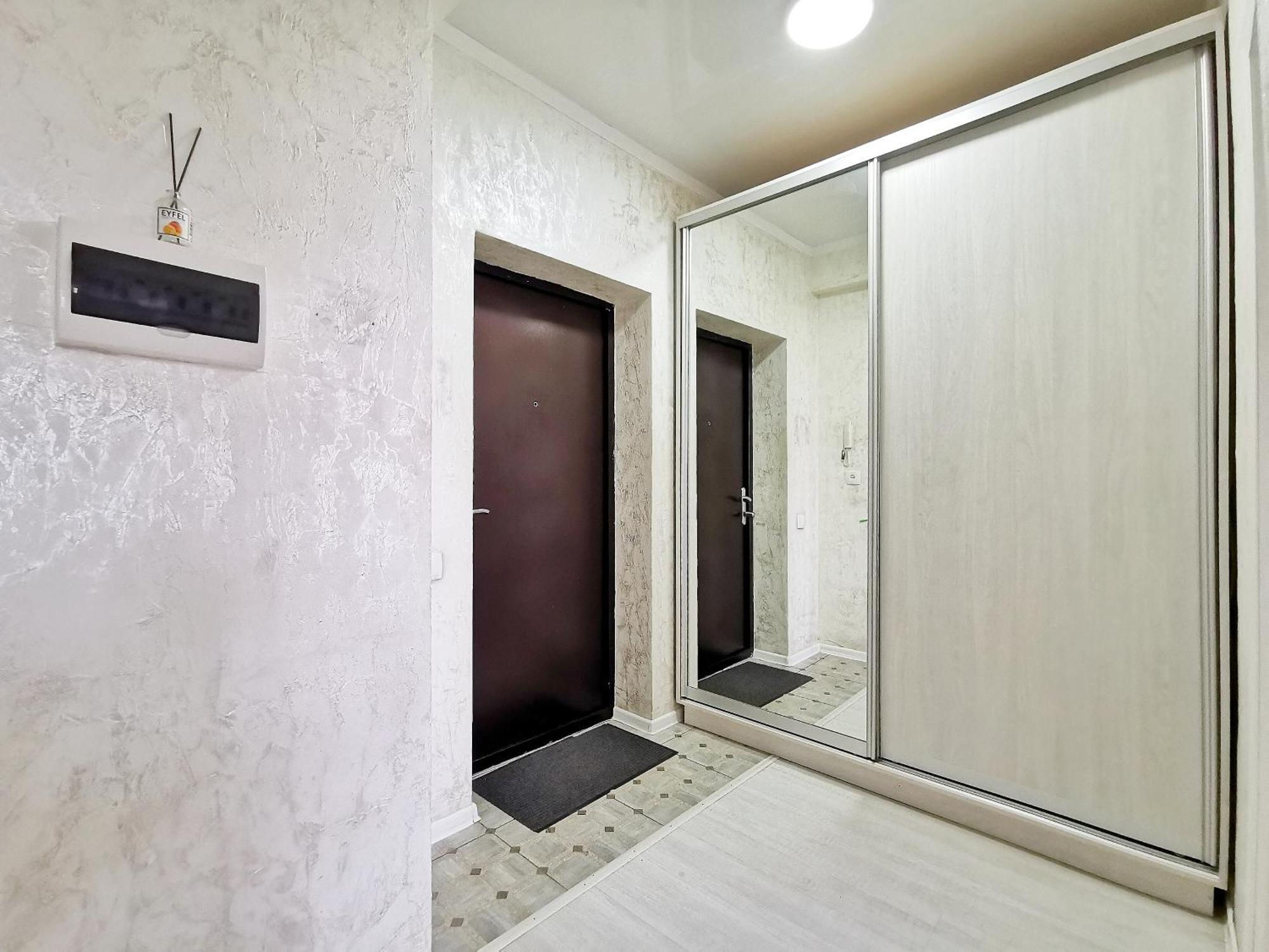 Appartments " Zhetysu-4" อัลมาตี ภายนอก รูปภาพ