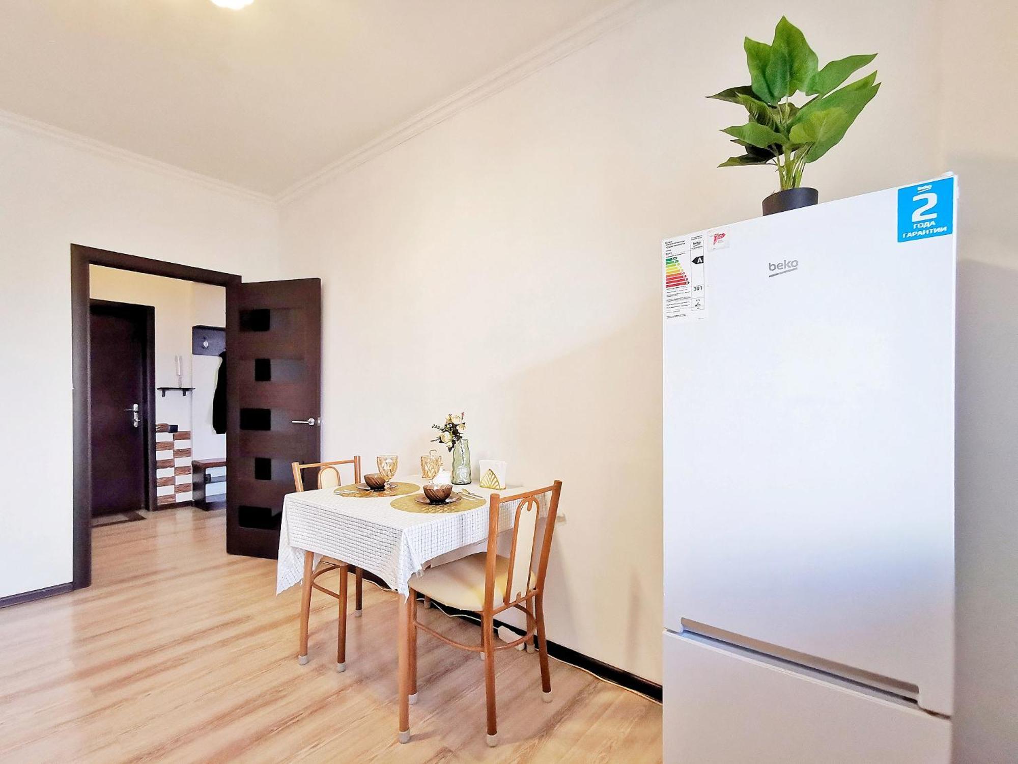 Appartments " Zhetysu-4" อัลมาตี ภายนอก รูปภาพ