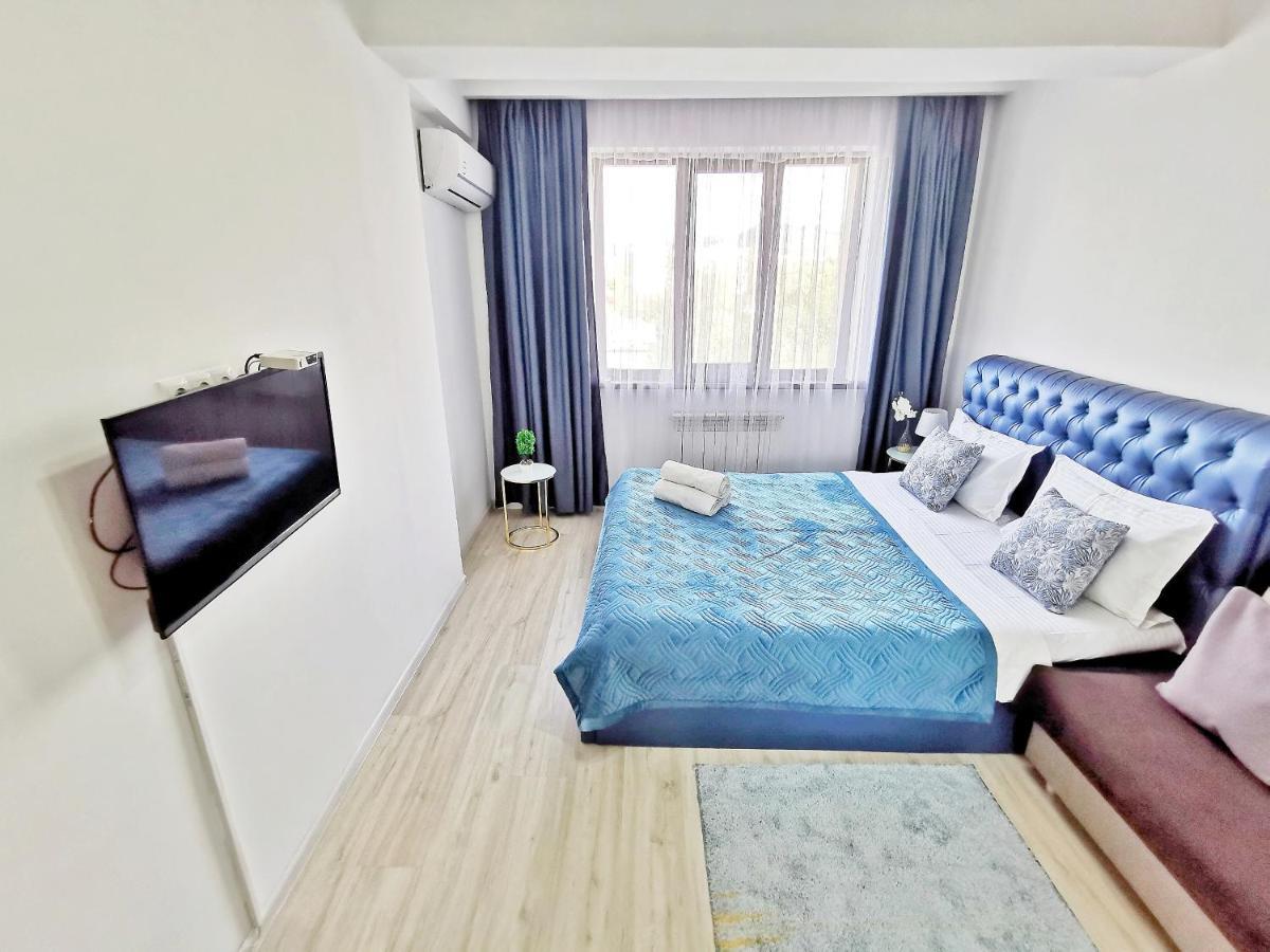 Appartments " Zhetysu-4" อัลมาตี ภายนอก รูปภาพ
