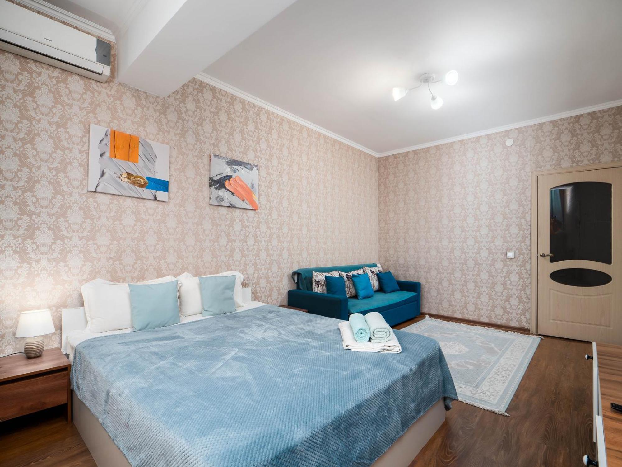 Appartments " Zhetysu-4" อัลมาตี ภายนอก รูปภาพ